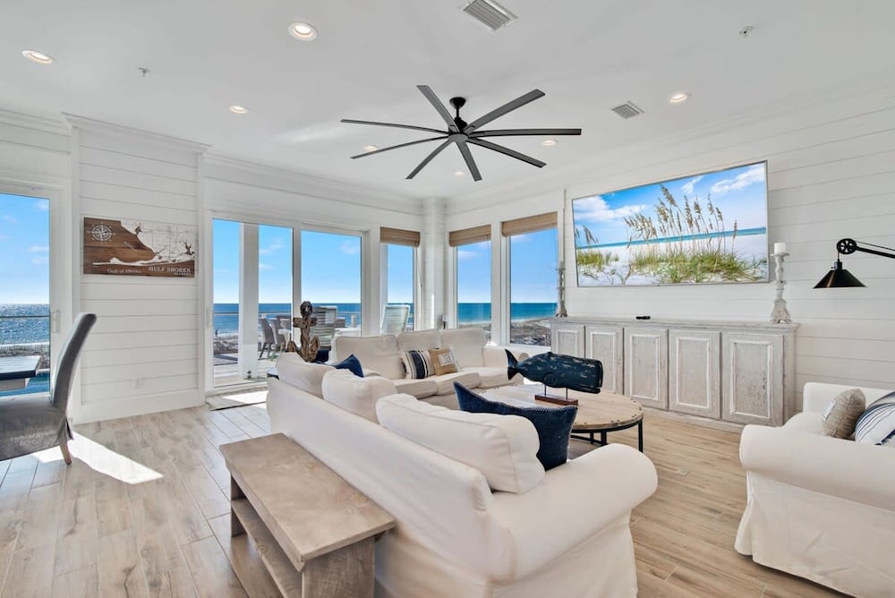 Lil Tip Sea 8 BR Private Pool Elevator Beach view 2