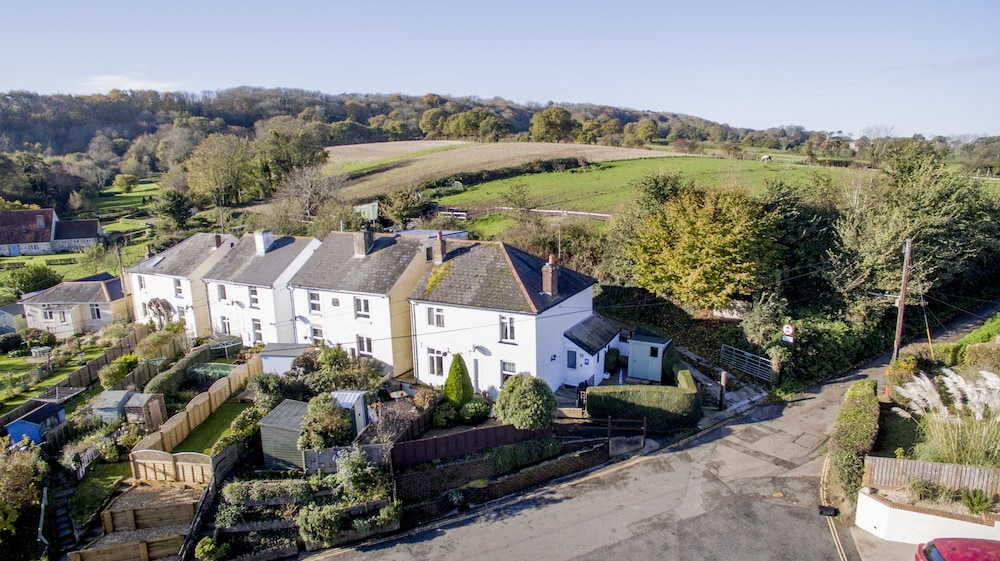 Charnwood Cottage view 5