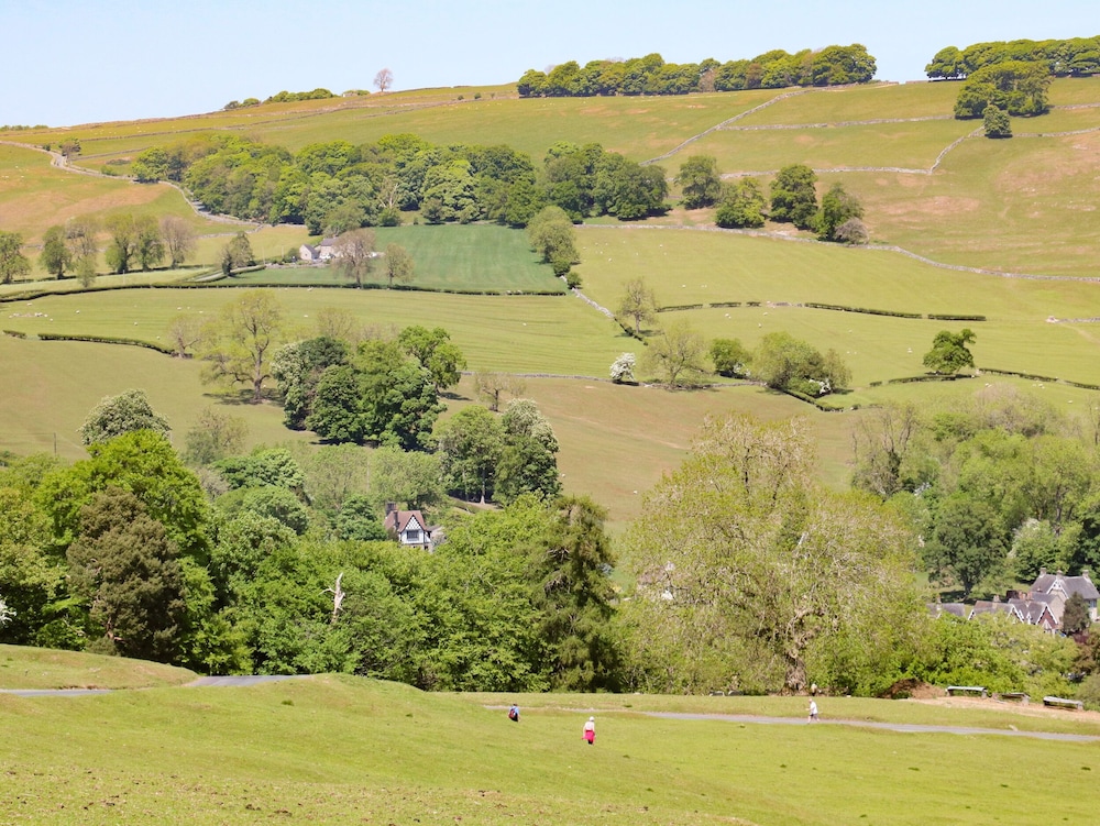 Dovedale