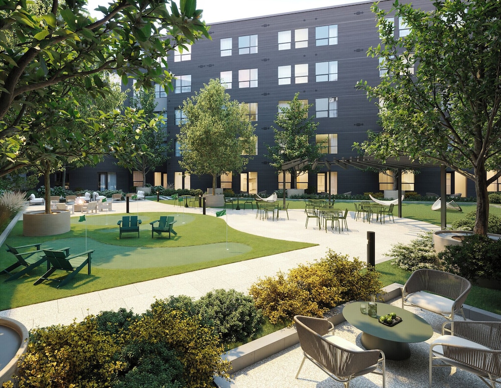 Luxury Apartments by Hyatus at Boston Everett