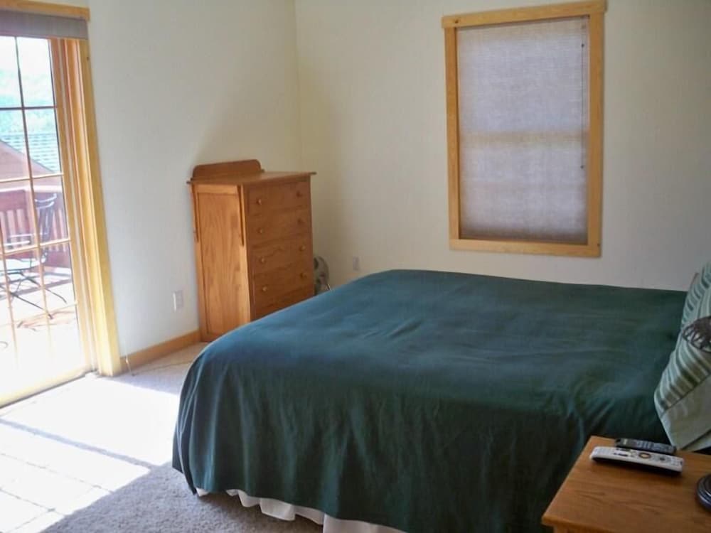 Grand View 4 Bedroom Holiday Home By Pinon Vacation Rentals