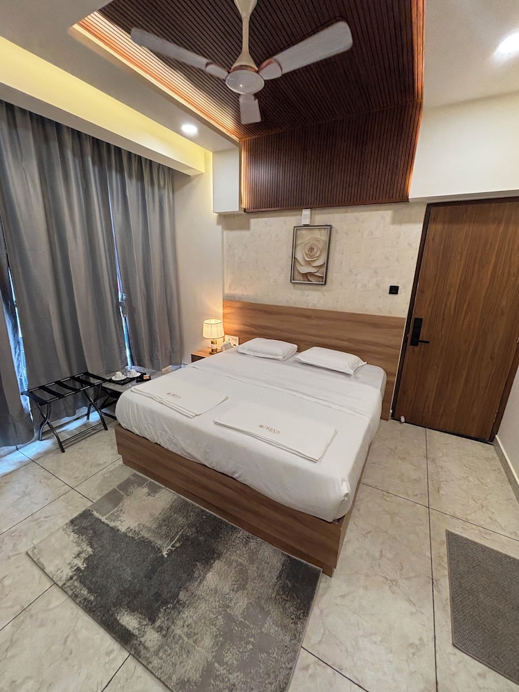 Reva Suites