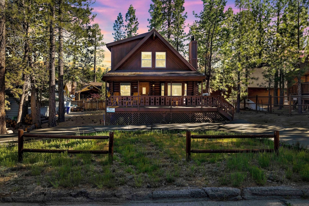 Cub's Cabin #2561