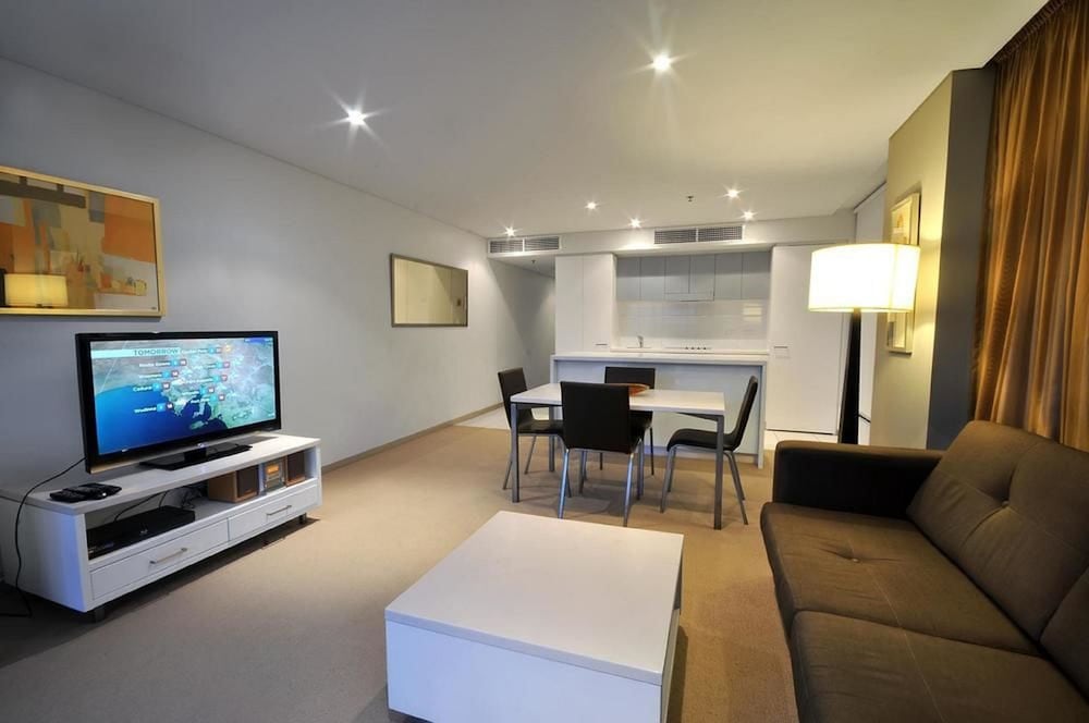 La Loft Apartments - Image 3
