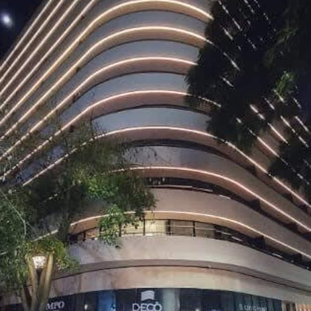 Recoleta Deco Premium 1BR in Buenos Aires