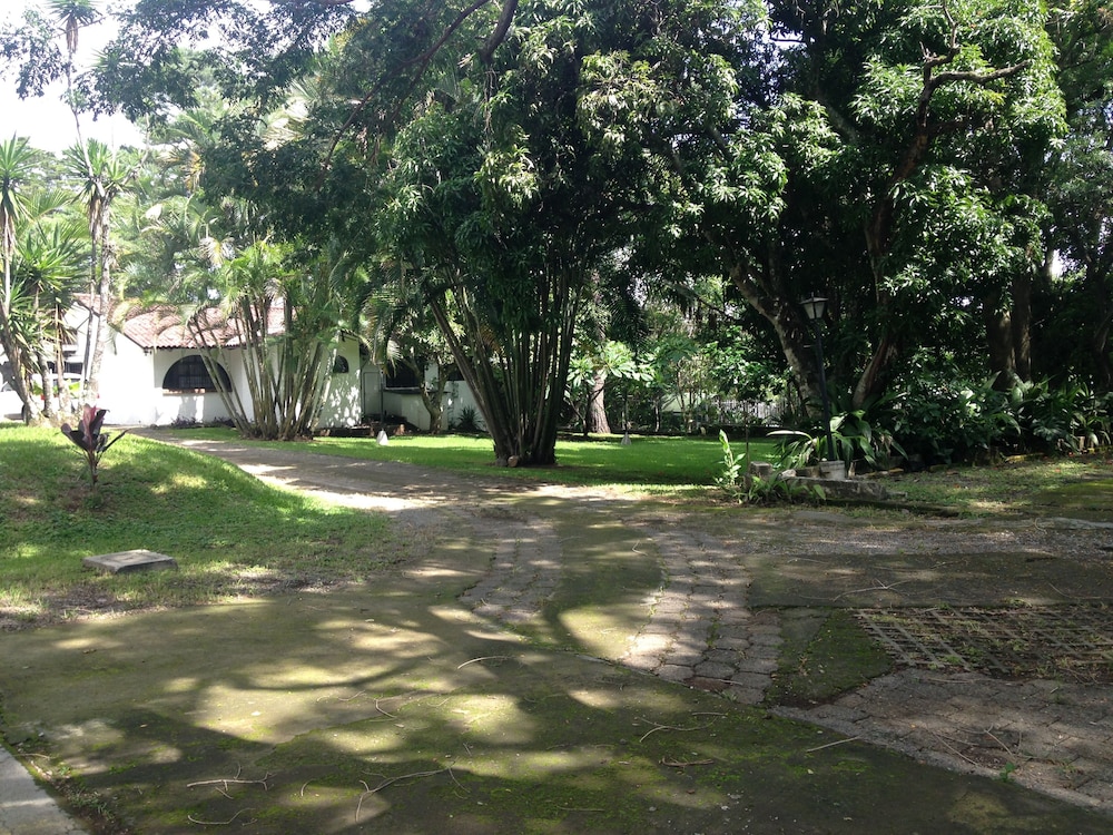 TripOn 2 - Hostel - Adults Only