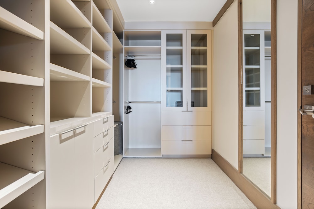 The Residences at The Tower-3 Bedroom Deluxe #6 3 Condo