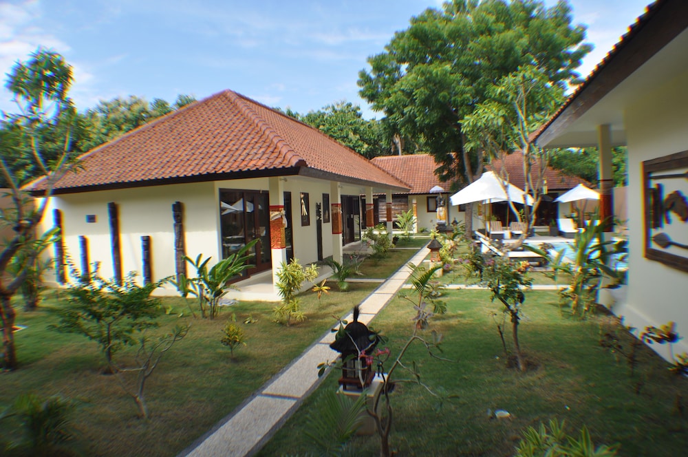 Mimpi Nyata Villa & Dive Center