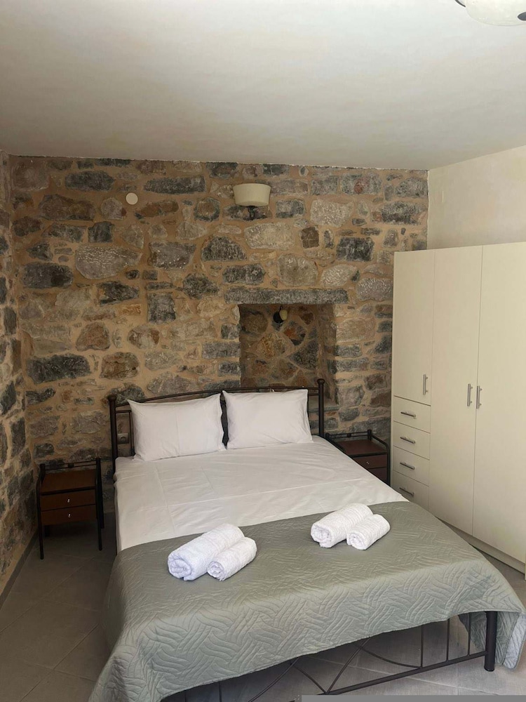 Stone Olympoi Lodge 2 - Chios Cozy Hideaway
