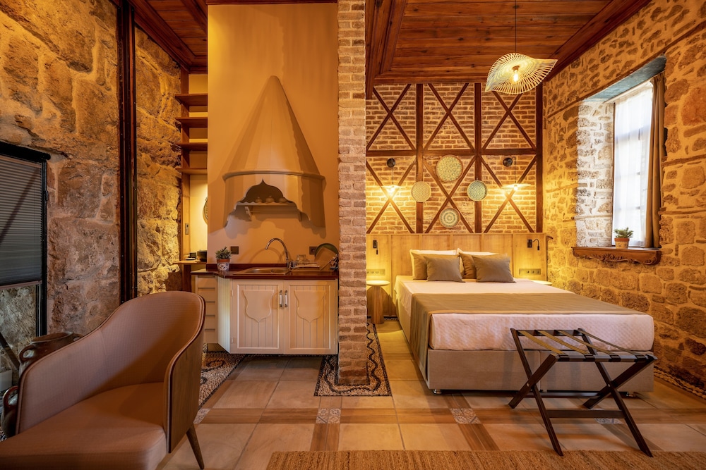 Route Otel Kaleiçi - Image 46