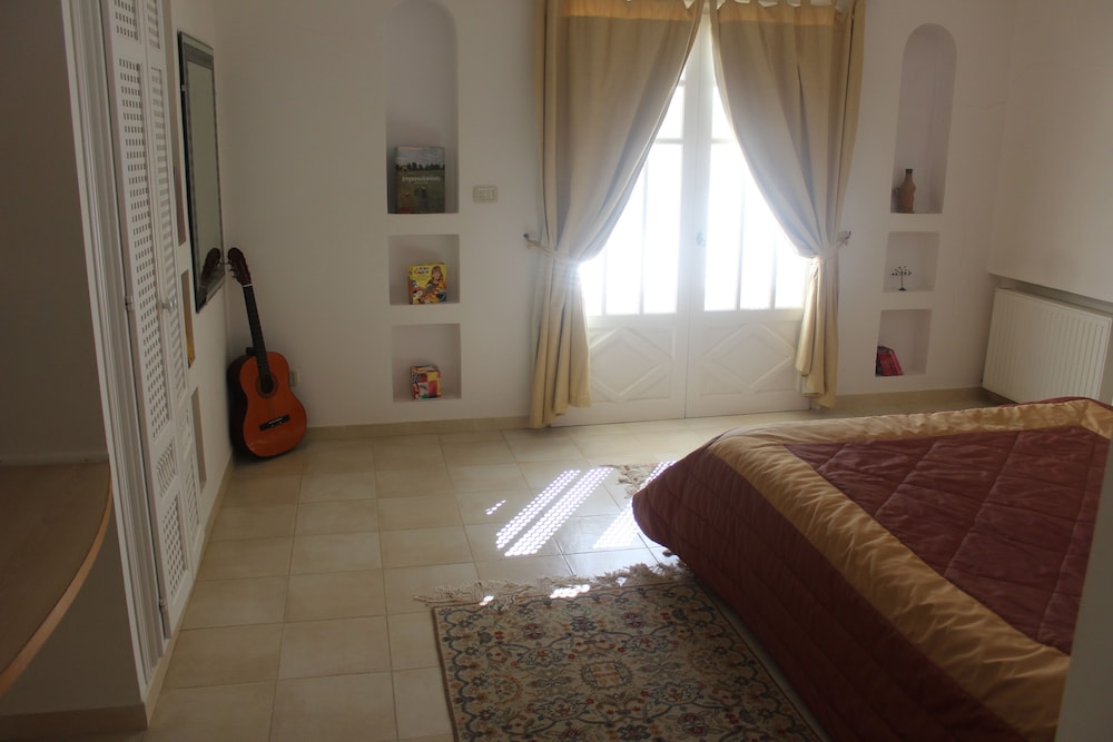 Gorgeous Villa Sfax view 3