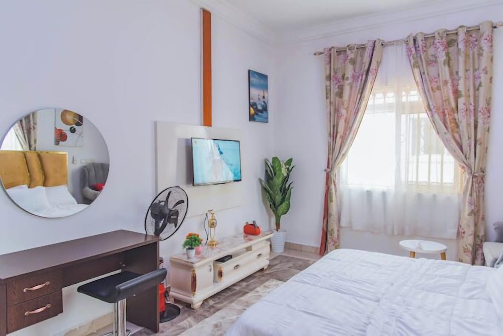 HEIK APARTMENT
