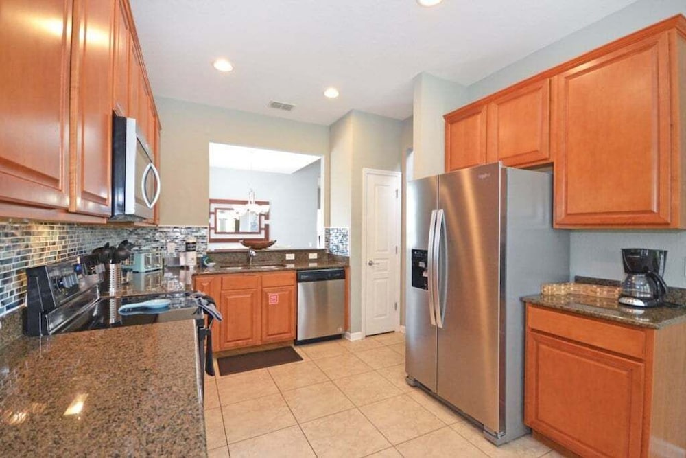 Ohana Haven 5 Bedroom Home