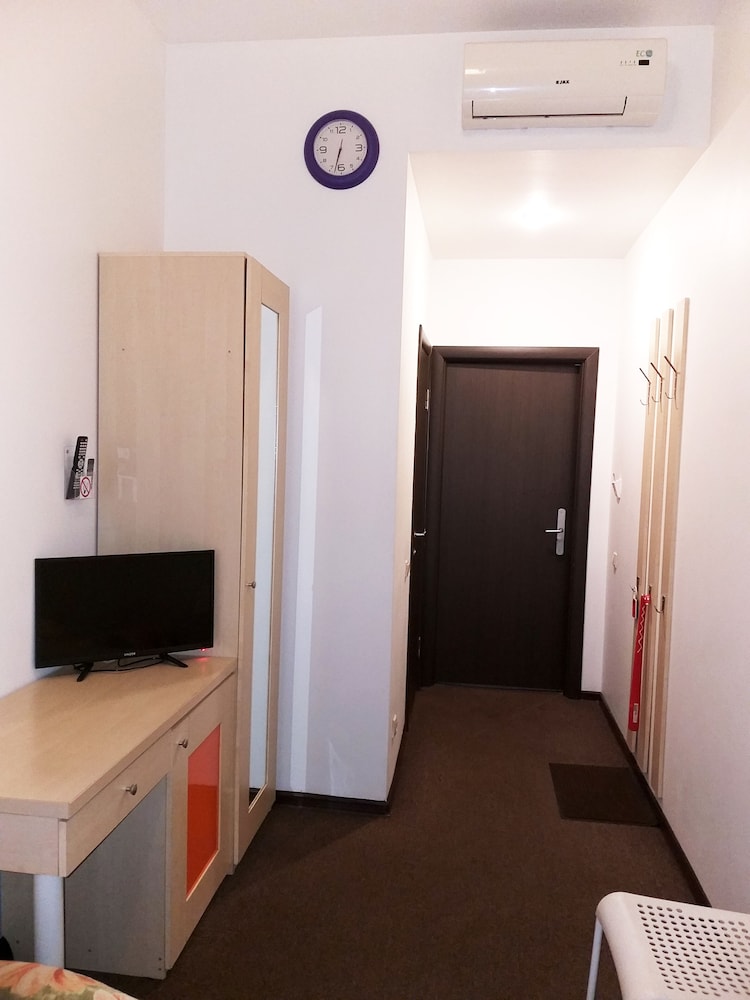 Photo 13