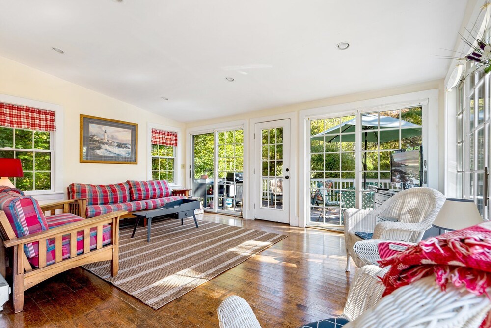 Nanas Hideaway 2 BDR Charmer!