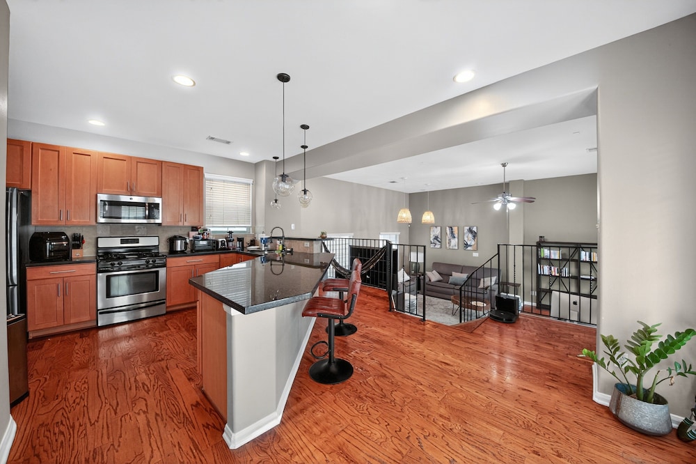 Stylish Houston Heights House 3 Bedroom Townhouse