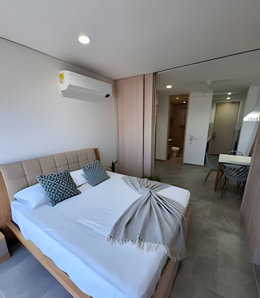 Salguero Suites