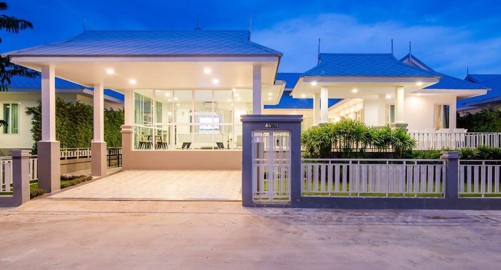 Baan Marwin Hua Hin
