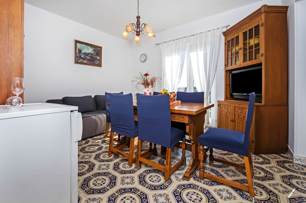 Apartment Ivo view 3