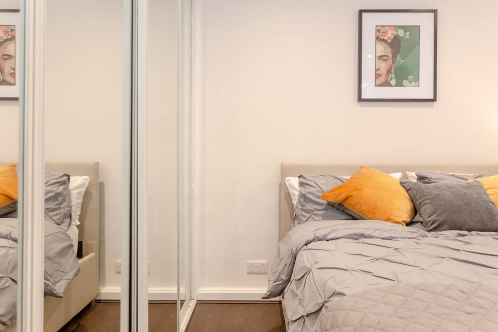 Modern Flat in the Heart of West London