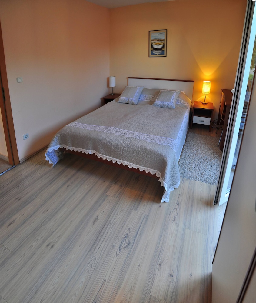 Cosy Suite With Garden & Terrace