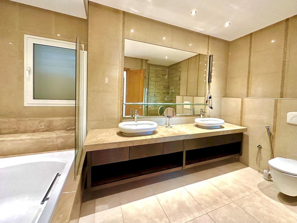 Omnya Carthage Frontsea Luxury Villa