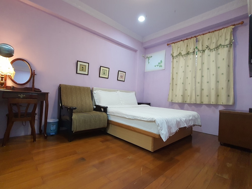 Dongshan River Left bank B&B