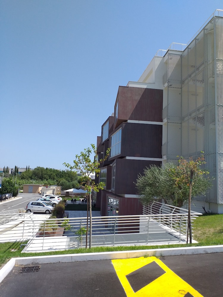 Photo 40