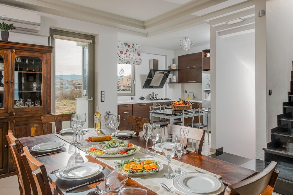 Artemis beachfront Villa