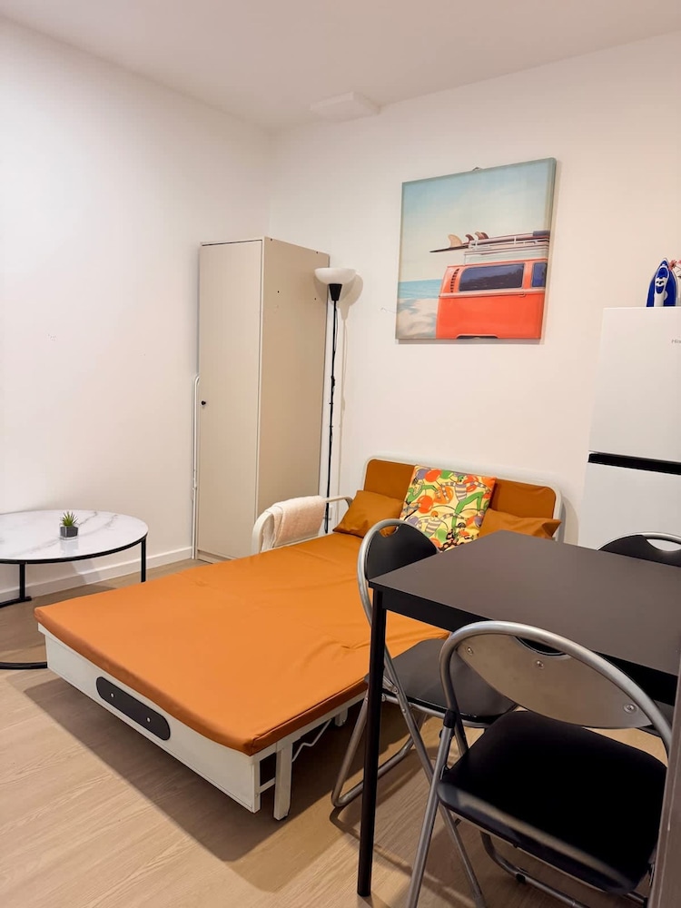 Cozy Retreat Close to Monash Uni and Chadstone SS