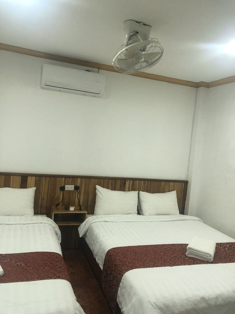 Luang Prabang Vacations - Little Freedom Friendlys Place - Property Image 3