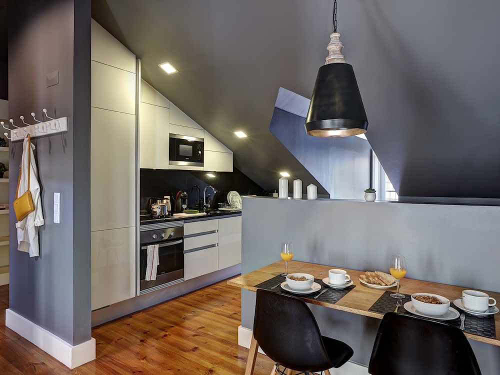 Canaan Boutique Apartments Fanqueiros114 view 2