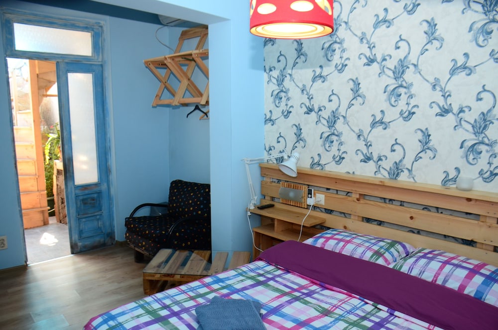 Hostel Batumi Globus view 3