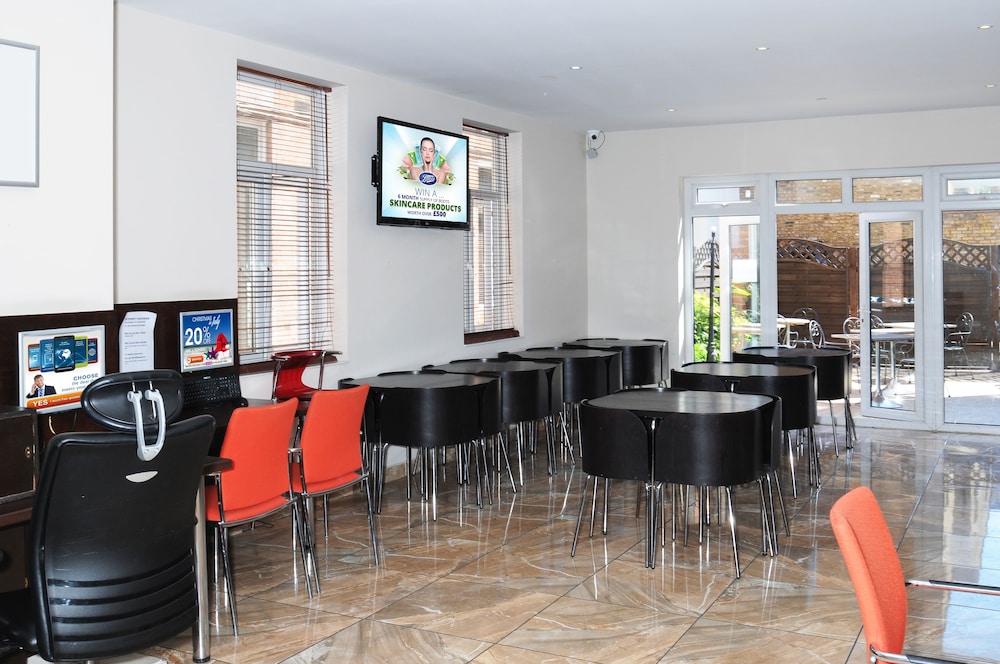 Abercorn House - Hostel