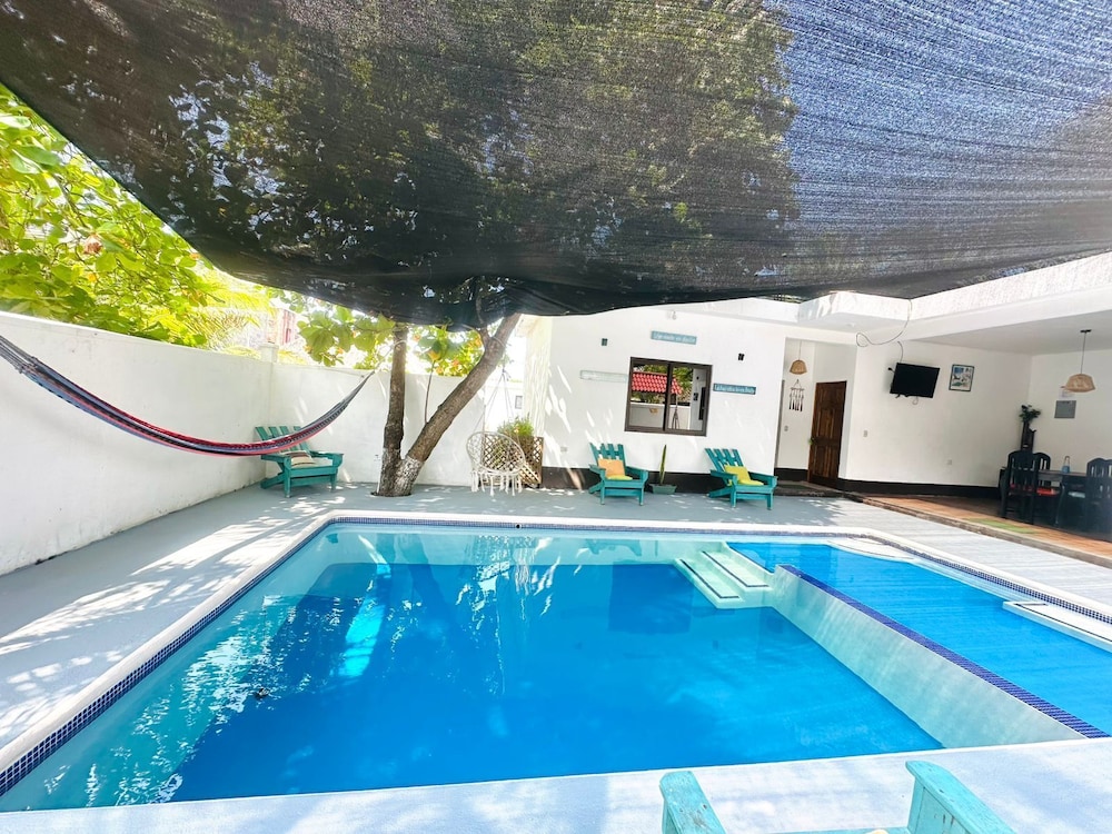Salinas Beach house Monterrico