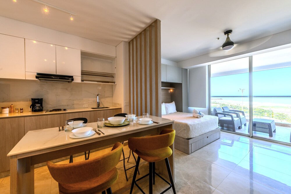 Cartagena Beach Resort