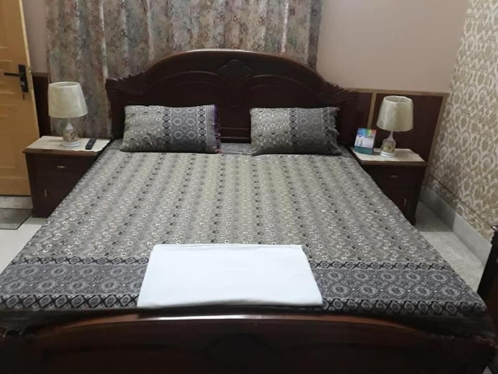 Royal Guest House view 4