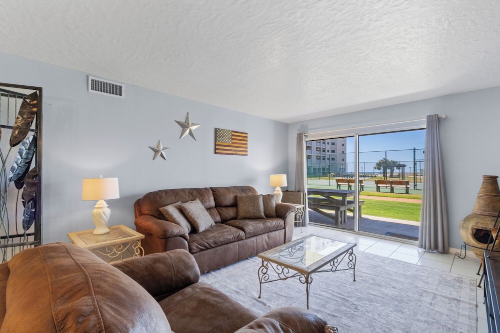 Plantation Palms 6103
