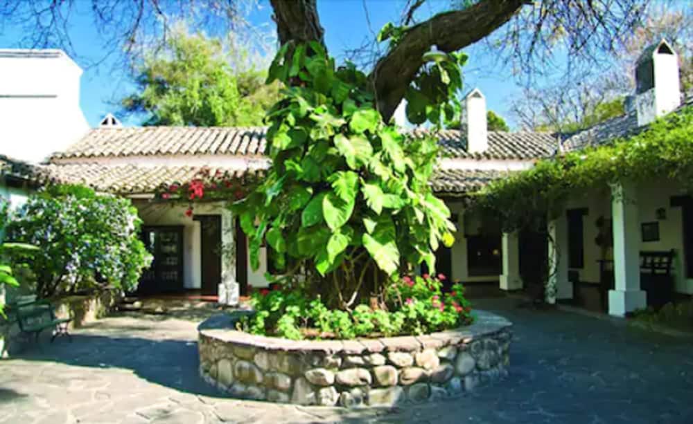 Estancia El Bordo de las Lanzas