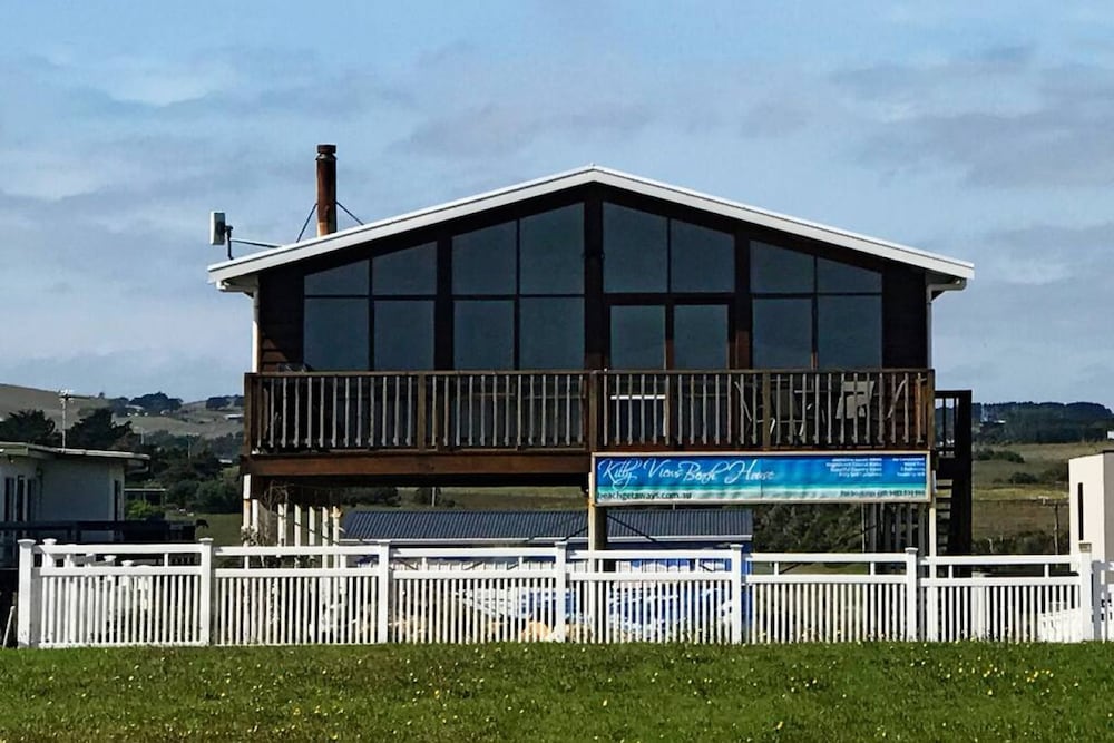 Killy Views Stunning Waterfront Pet Friendly Fireplace Free EV Charger 7 kW