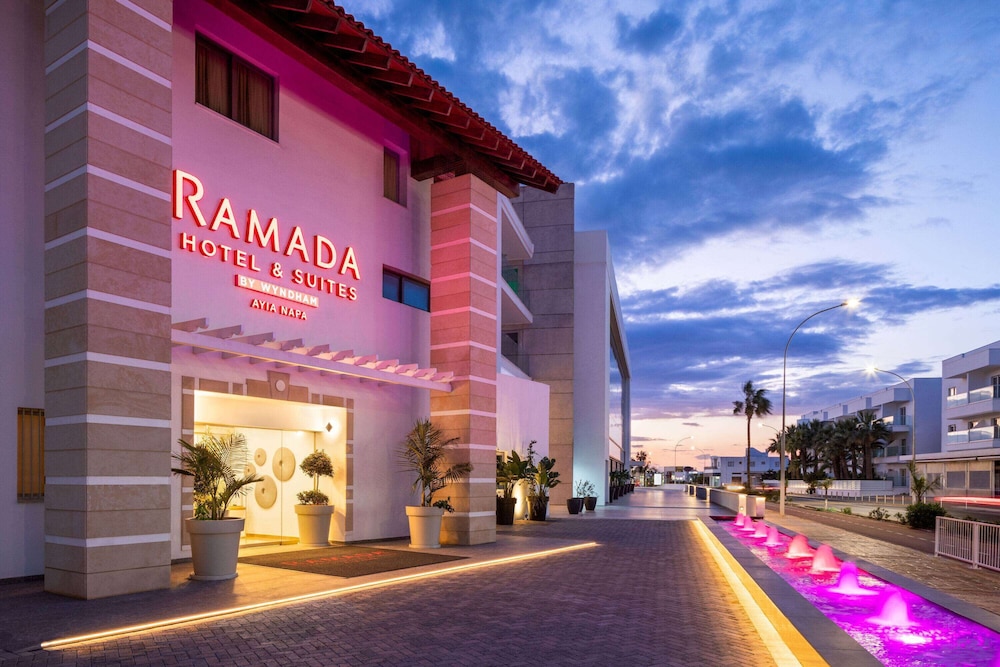 Hotel Ramada Hotel & Suites By Wyndham Ayia Napa - Image 1