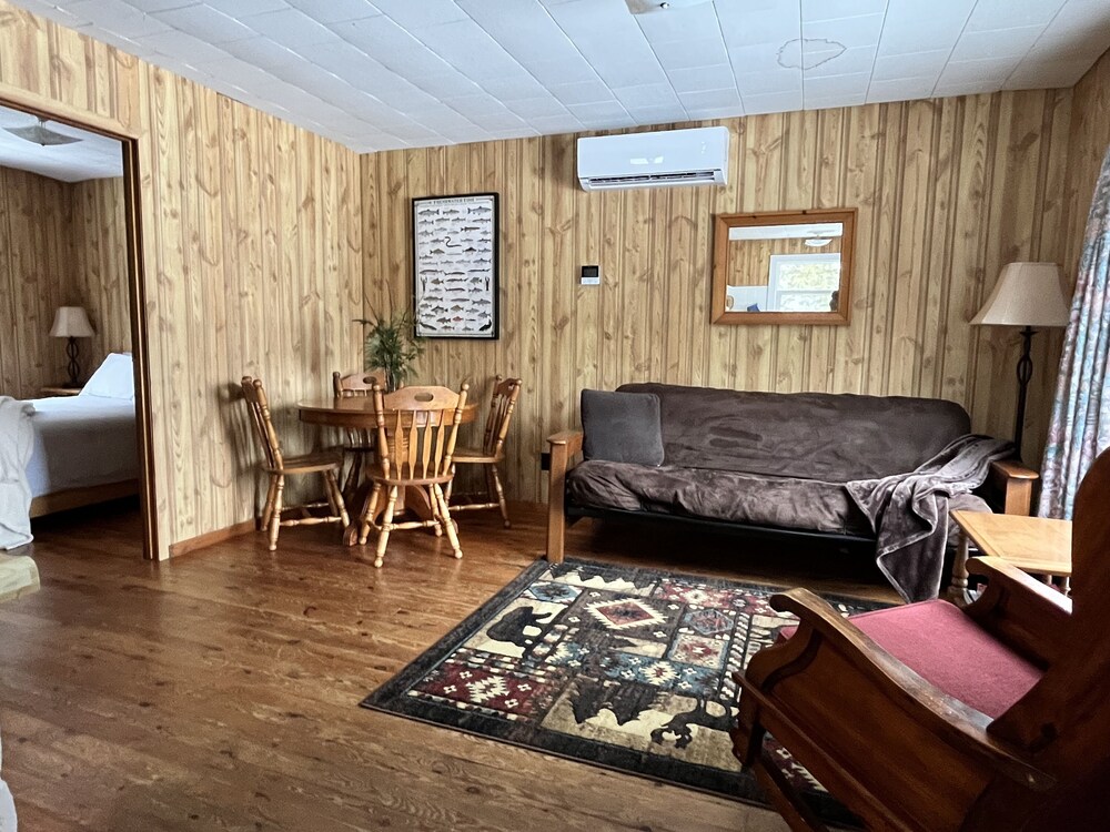 Staying by the Lakeside Cottages