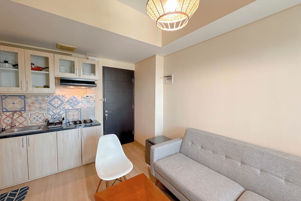 1Br Near Uinsa At Tamansari Papilio Apartment