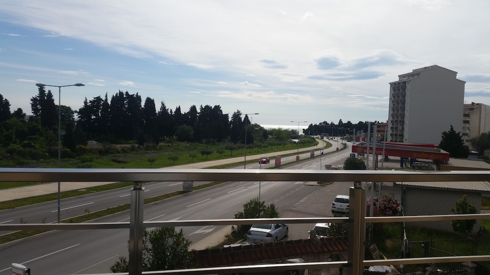 Photo 26