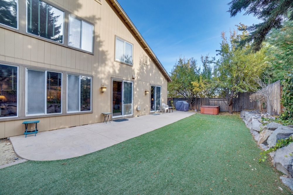 Ski Getaway w/ Hot Tub: Reno Home By Attractions