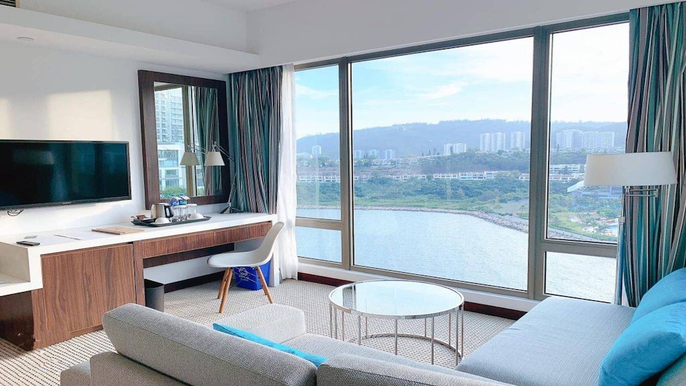 Auberge Discovery Bay Hong Kong