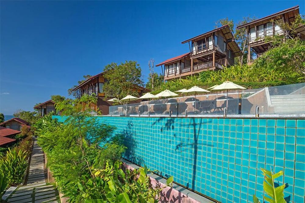 Alama Sea Village Resort