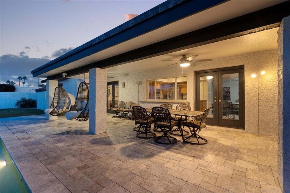 Kierland Charm - Private Yard w/ Pool, Golf & More