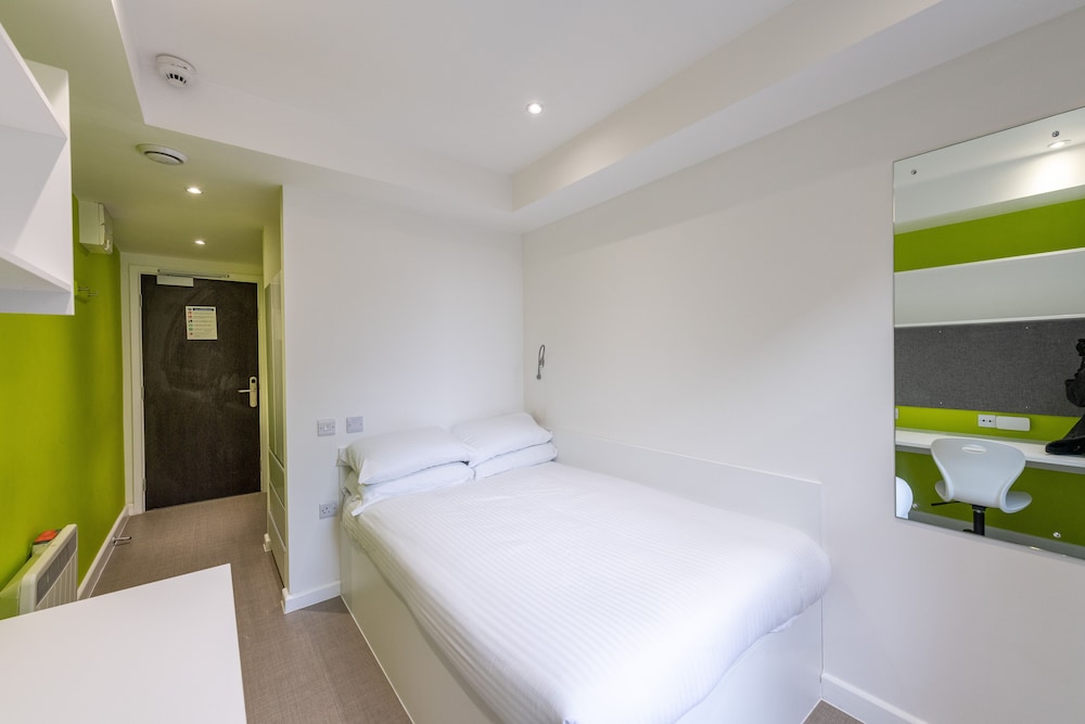 University of Bath City Accommodation view 4