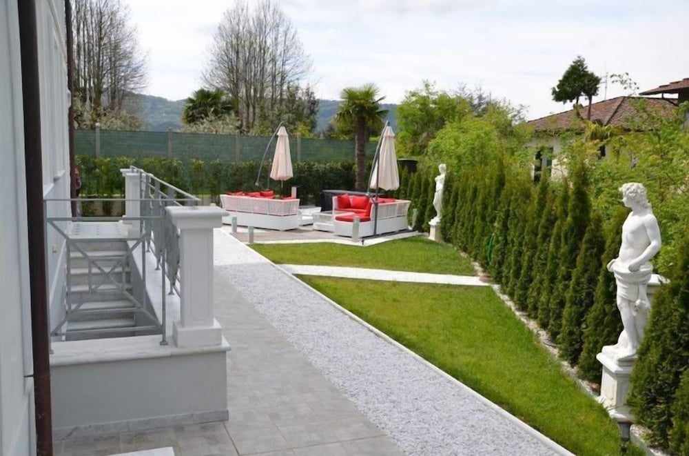 Villa Raffaela